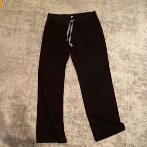 Figs petite small basic scrub pants